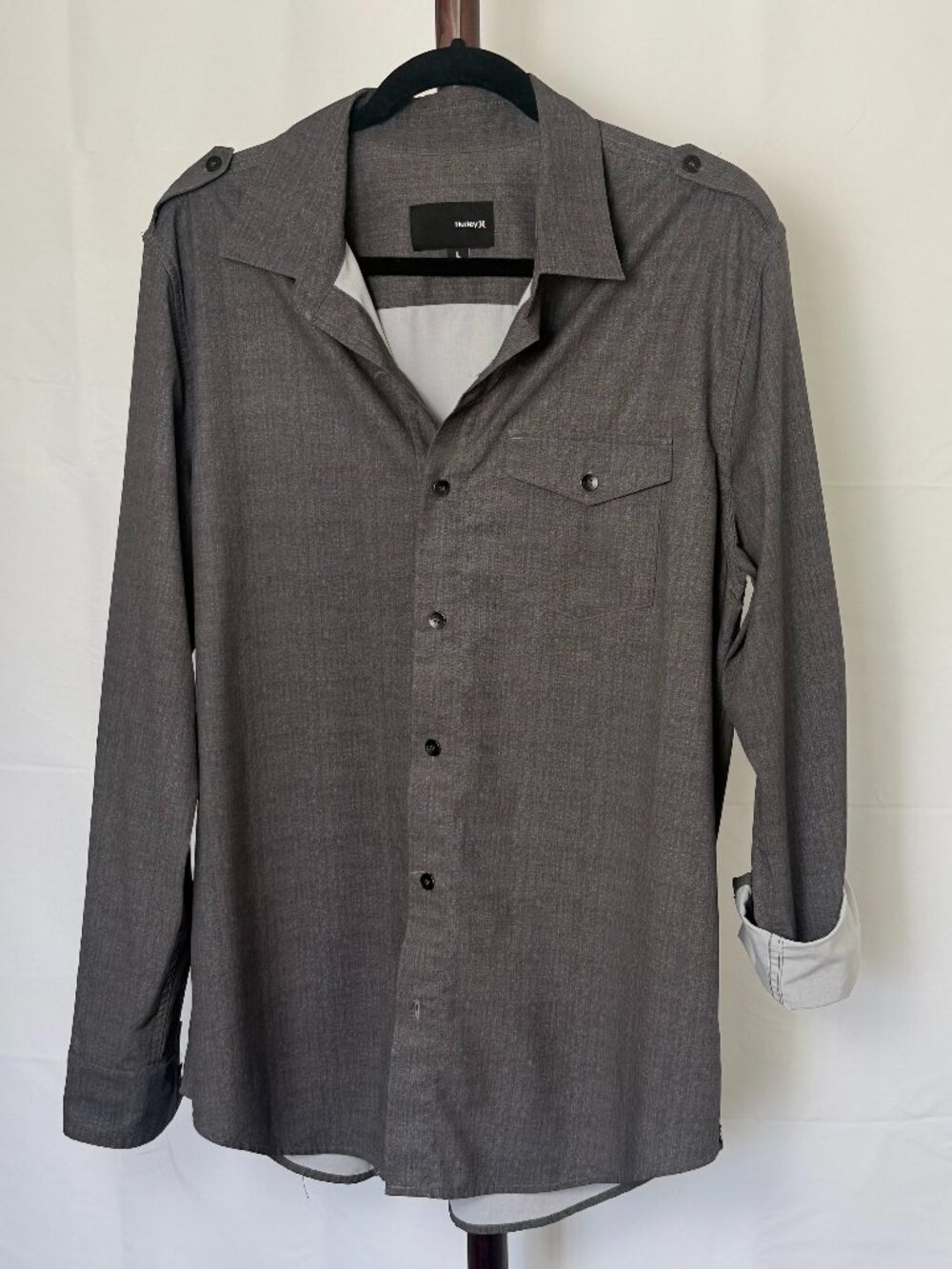 Hurley | Gray Long Sleeve Button Up Shirt | Size L